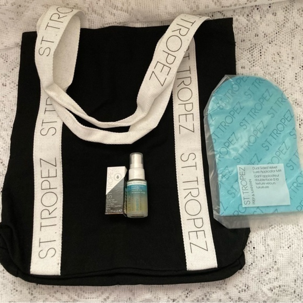 NWT St. Tropez's Self Tan 4 Piece Travel Kit. Tote Bag, Drops, Face Mist & Mitt
